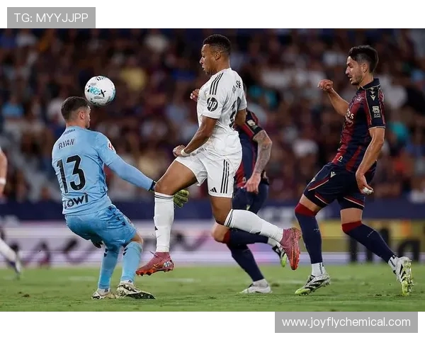 姆巴佩效力皇马首16个月数据超越C罗表现引发热议